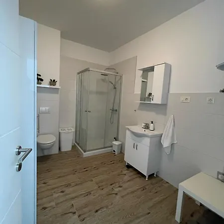 Seaesta Nika Apartment *