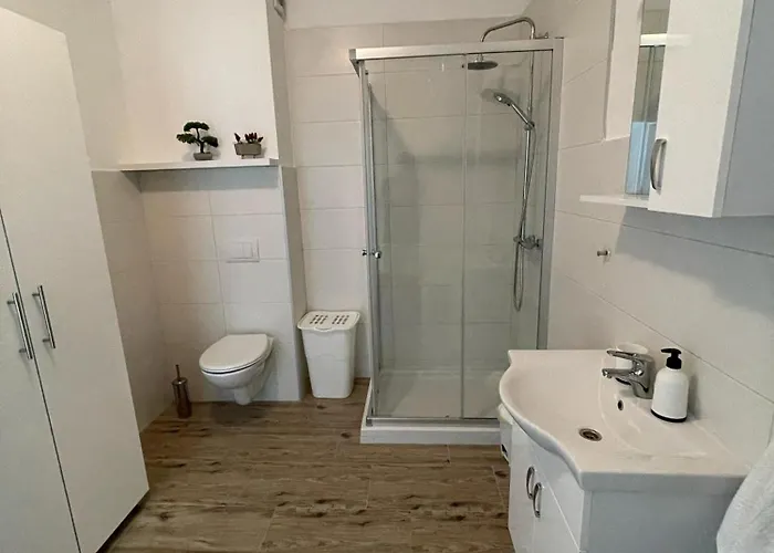 Apartment Seaesta Nika