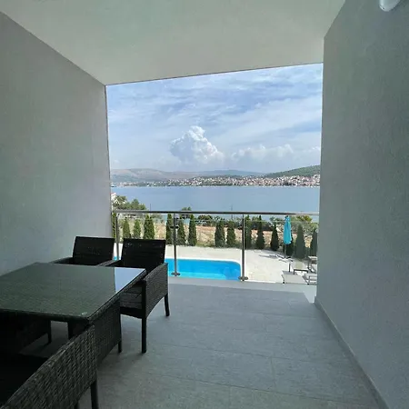 Seaesta Nika Apartman Trogir